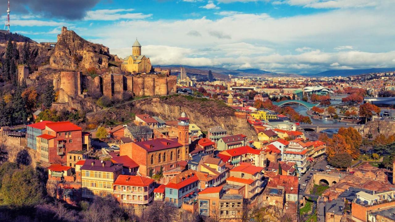 Central Location King Size Bed Tbilisi Exteriör bild